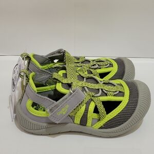 OshKosh Boy's Everyplay‎ Flexible Outsole Bump Toe Sandal